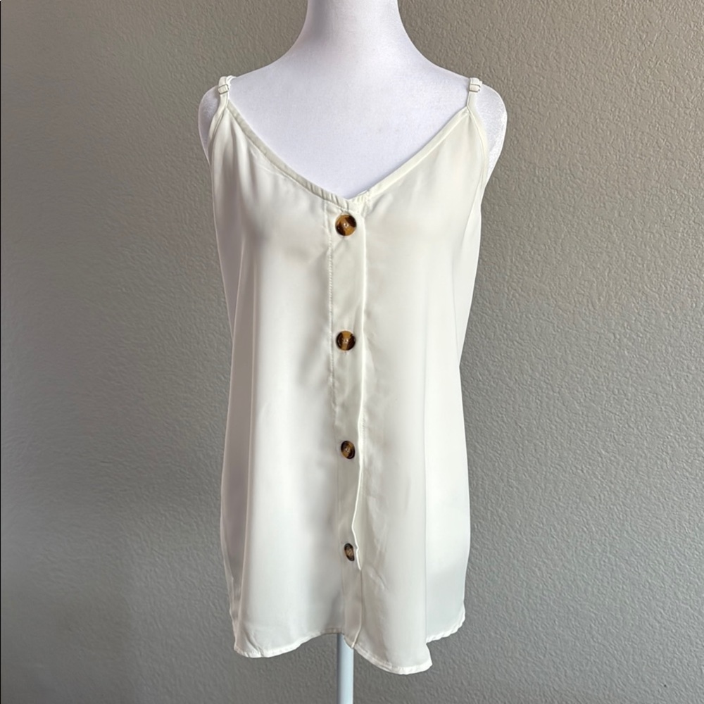 Elegant Cream Button-Down Women's Top - Picture 2 of 6